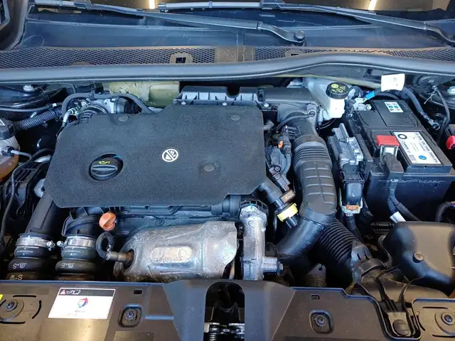 Peugeot 2008 view 5