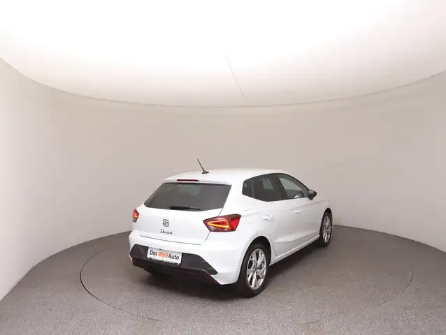 SEAT Ibiza view 4