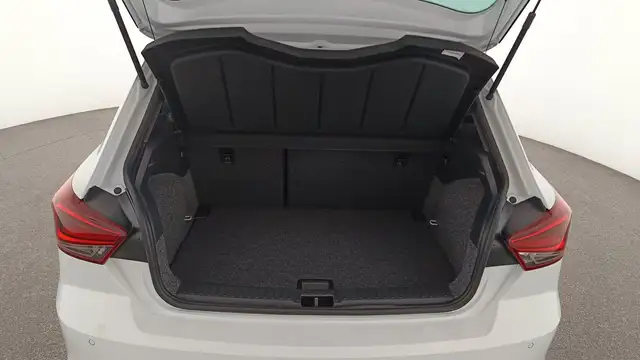 SEAT Ibiza view 7
