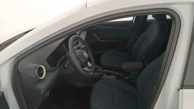 SEAT Ibiza view 9
