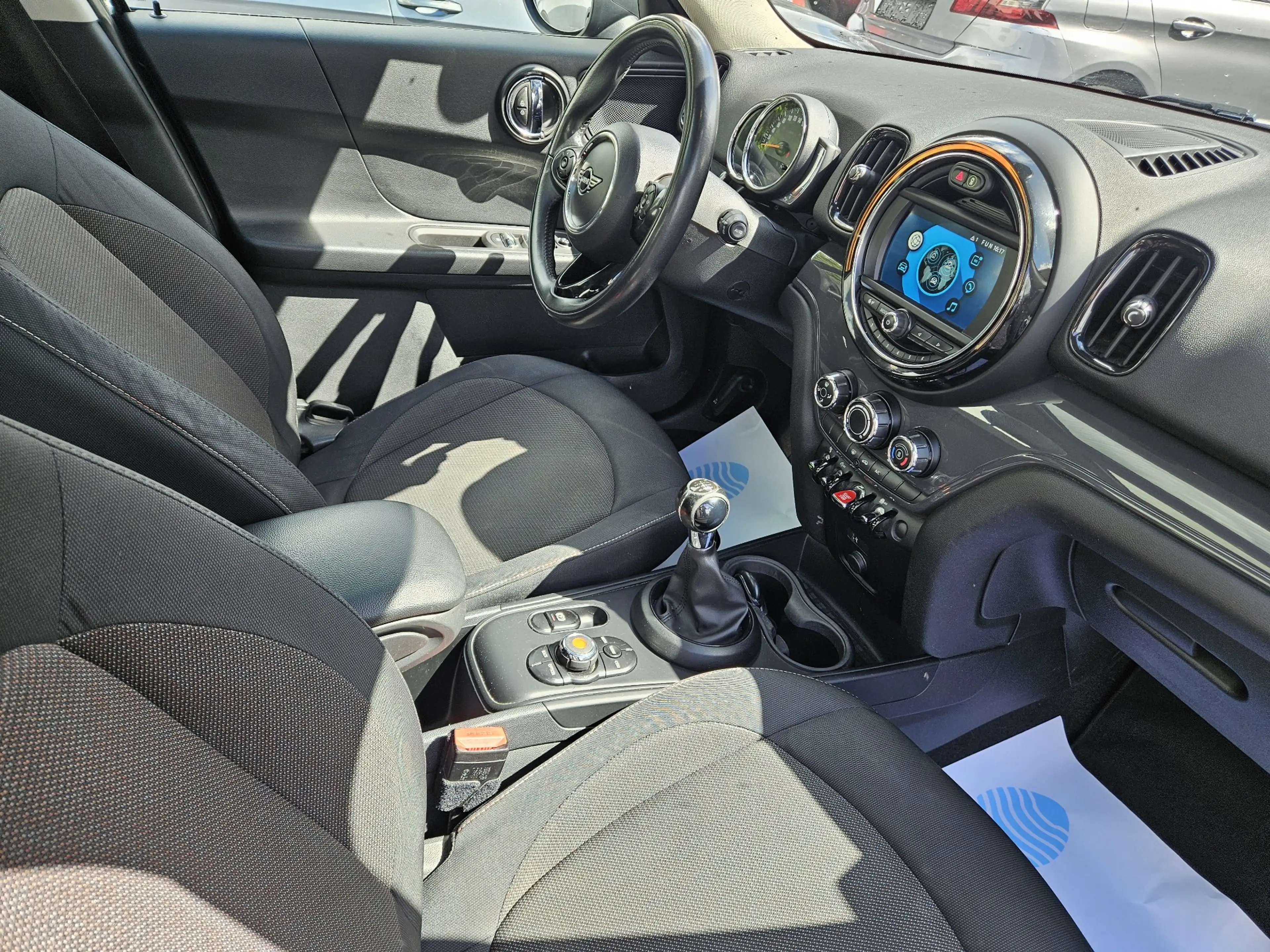MINI One D Countryman TOIT PANO * ECRAN * — photo 14