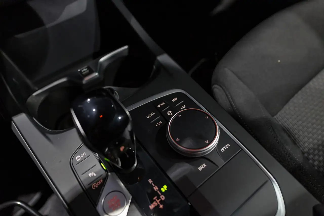 BMW 118 1-serie 118d NAVI LED CAMERA CARPLAY, миниатюра 27