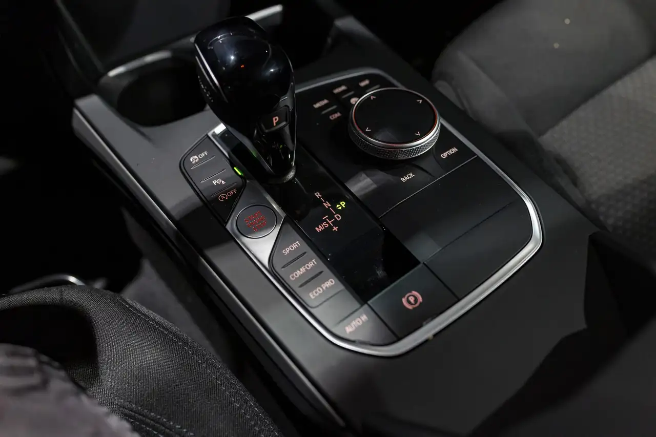 BMW 118 1-serie 118d NAVI LED CAMERA CARPLAY, миниатюра 26