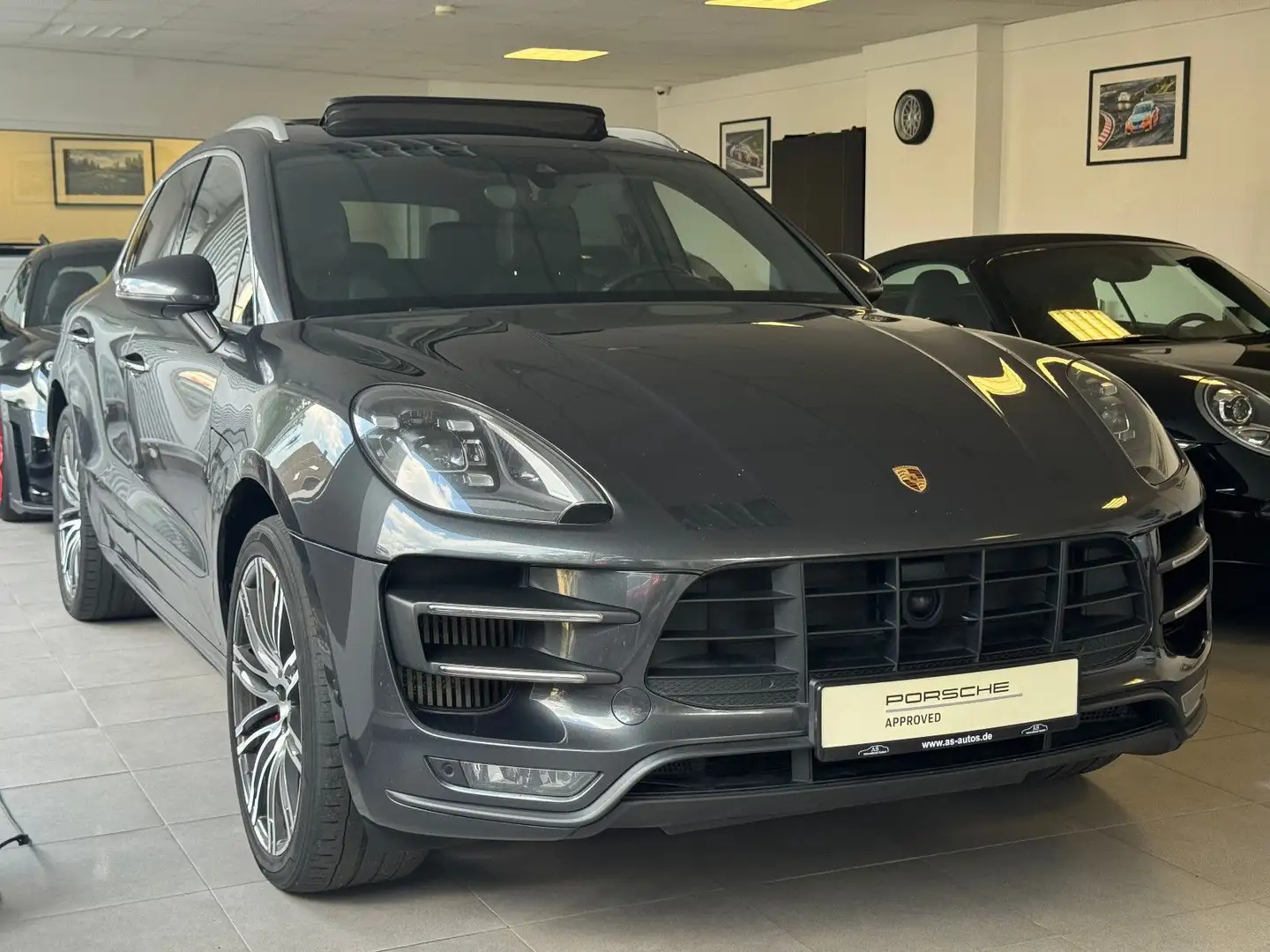 Porsche Macan Turbo LED Panorama Luft Burmester PDLS+ 21 Grau - 1