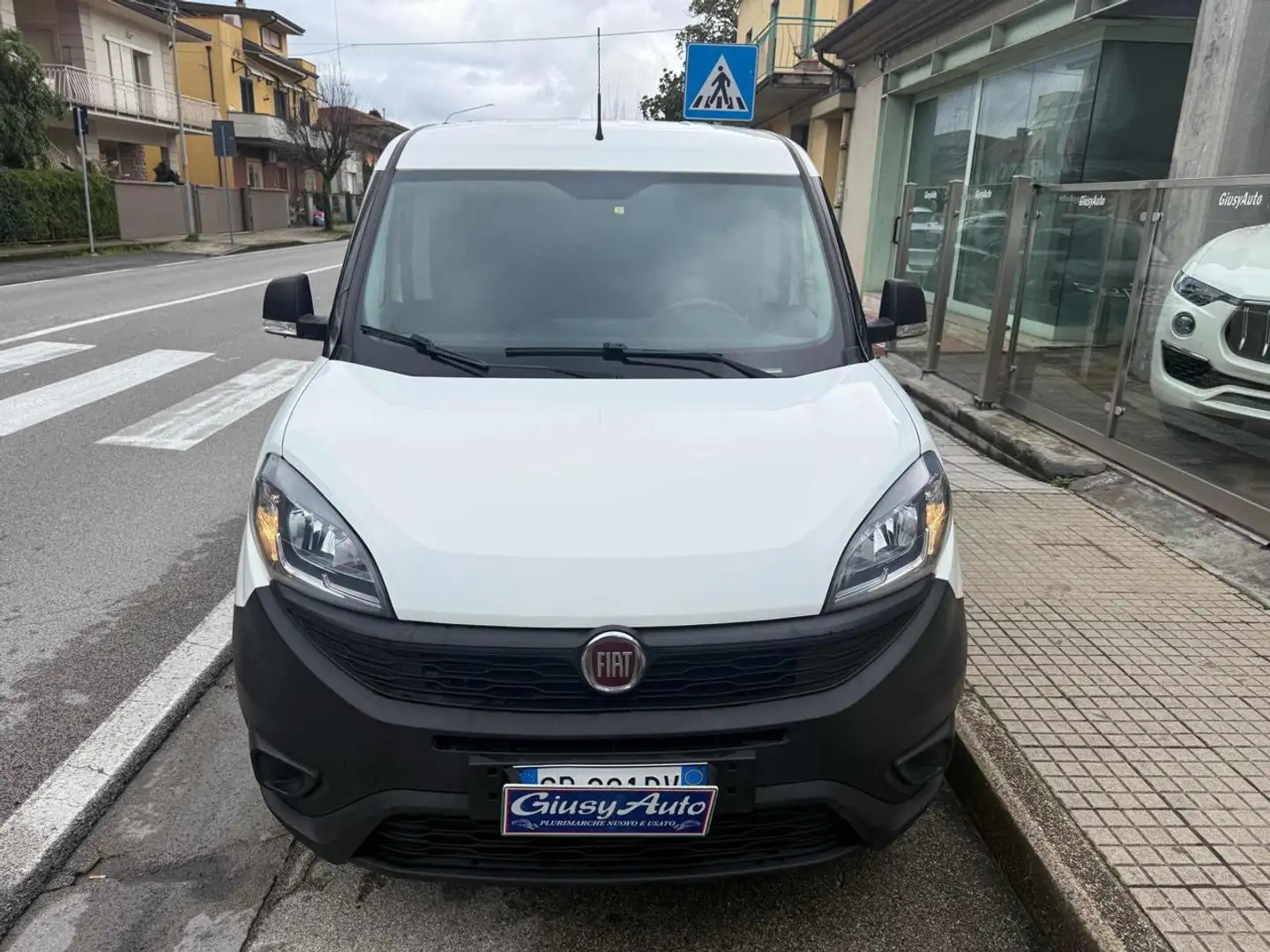Fiat Doblo Doblò 1.6 MJT 105CV S&S PL-TN Cargo Maxi Easy Weiß - 2