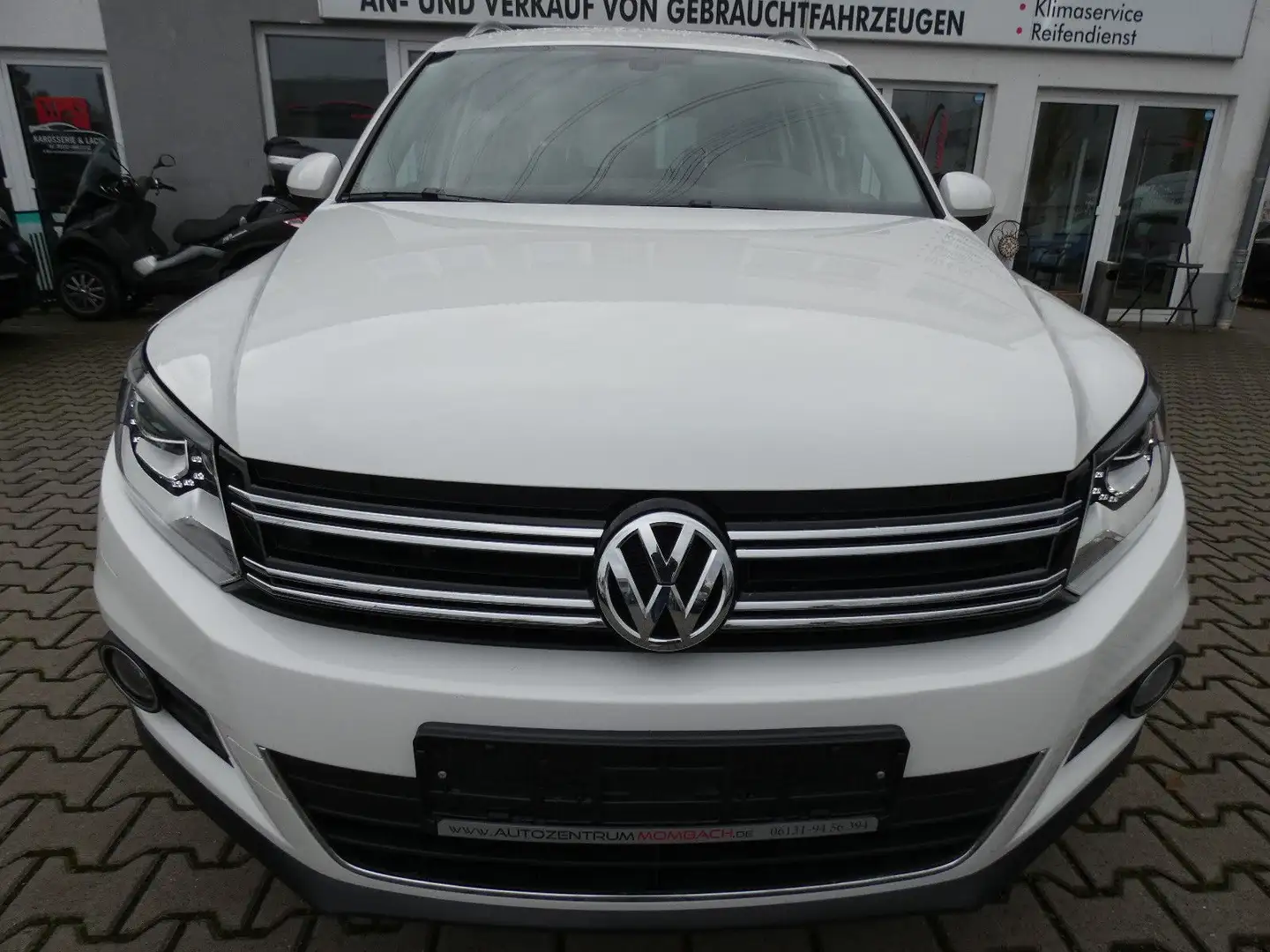Volkswagen Tiguan Sport & Style 4Motion Blanc - 2