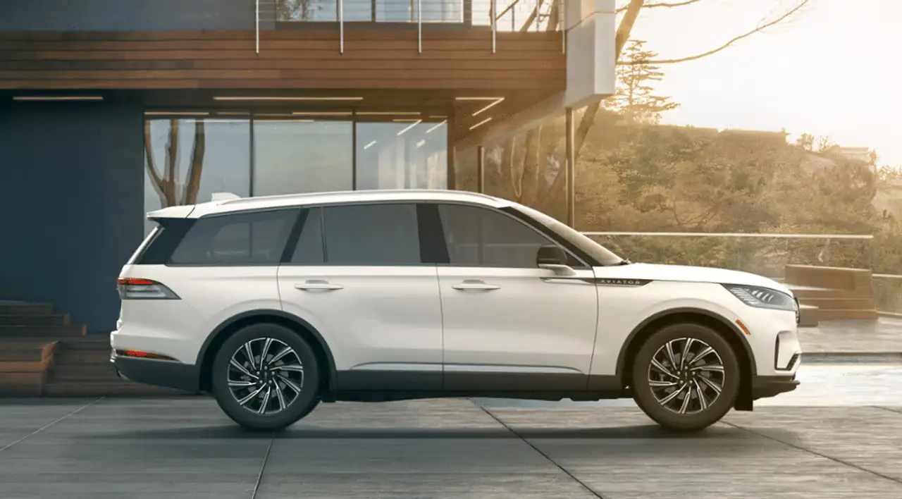 Lincoln Aviator photo Lincoln Aviator