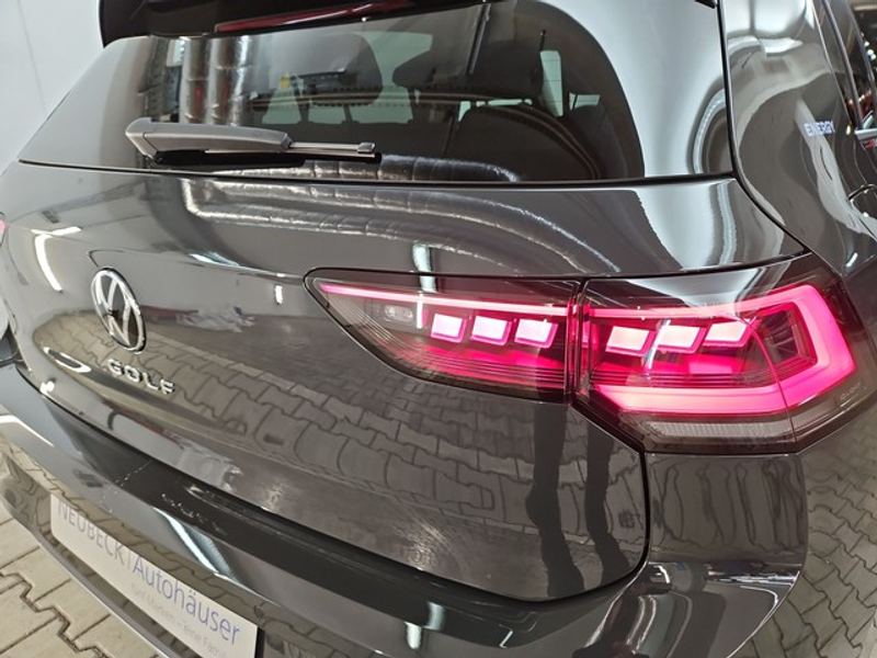 Volkswagen Golf Energy IQ Light Navi Klima LED ++ — photo 11