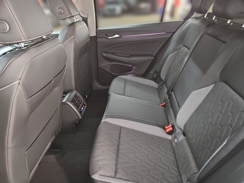 Volkswagen Golf Energy IQ Light Navi Klima LED ++ — photo 6