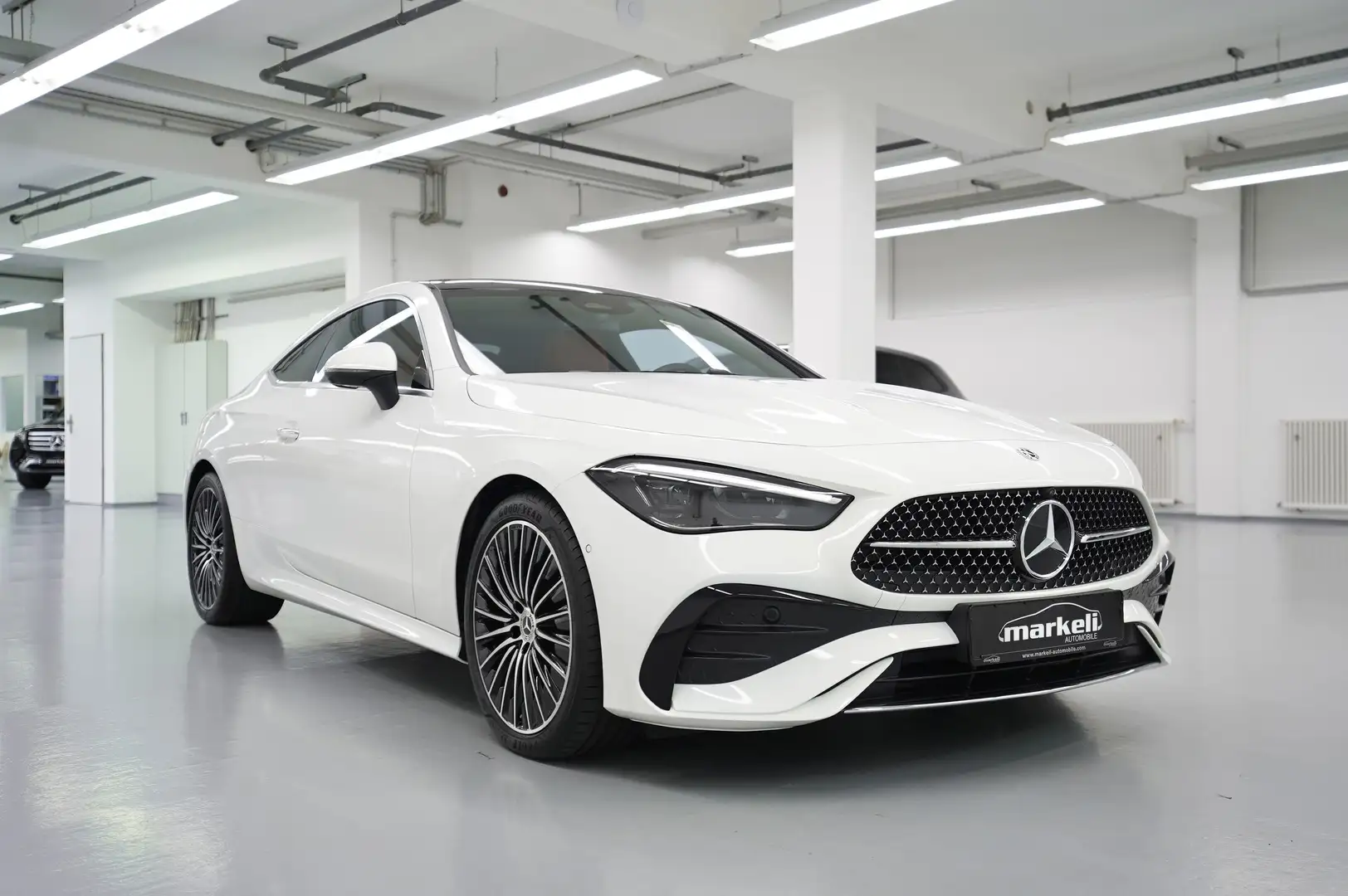 Mercedes-Benz CLE 200 CLE 180 EDITION AMG LINE  Motor/Engine 2 L /1999 m Blanco - 2