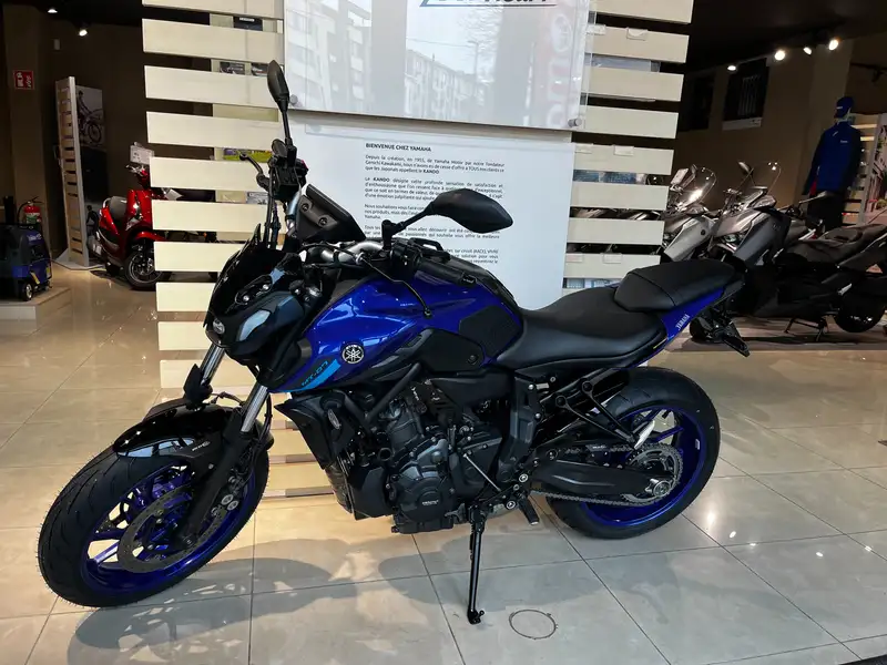 Yamaha MT-07 - foto 3