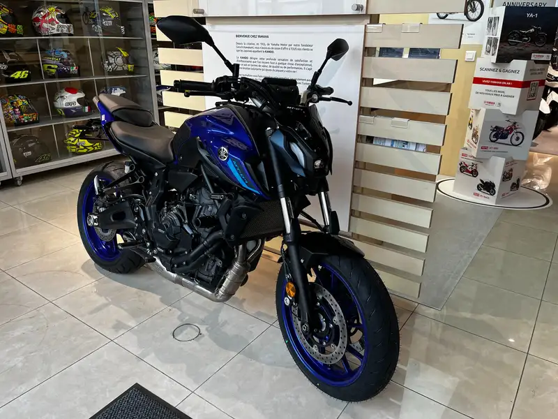 Yamaha MT-07 - foto 2