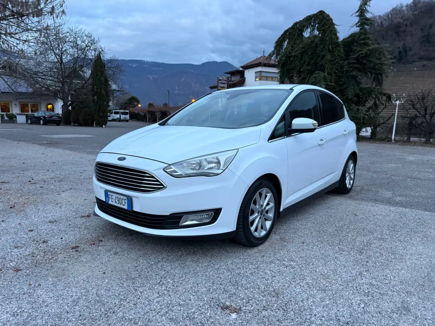 Ford C-Max C-Max 1.5 TDCi 120CV Start&Stop Titanium X Blanc - 1