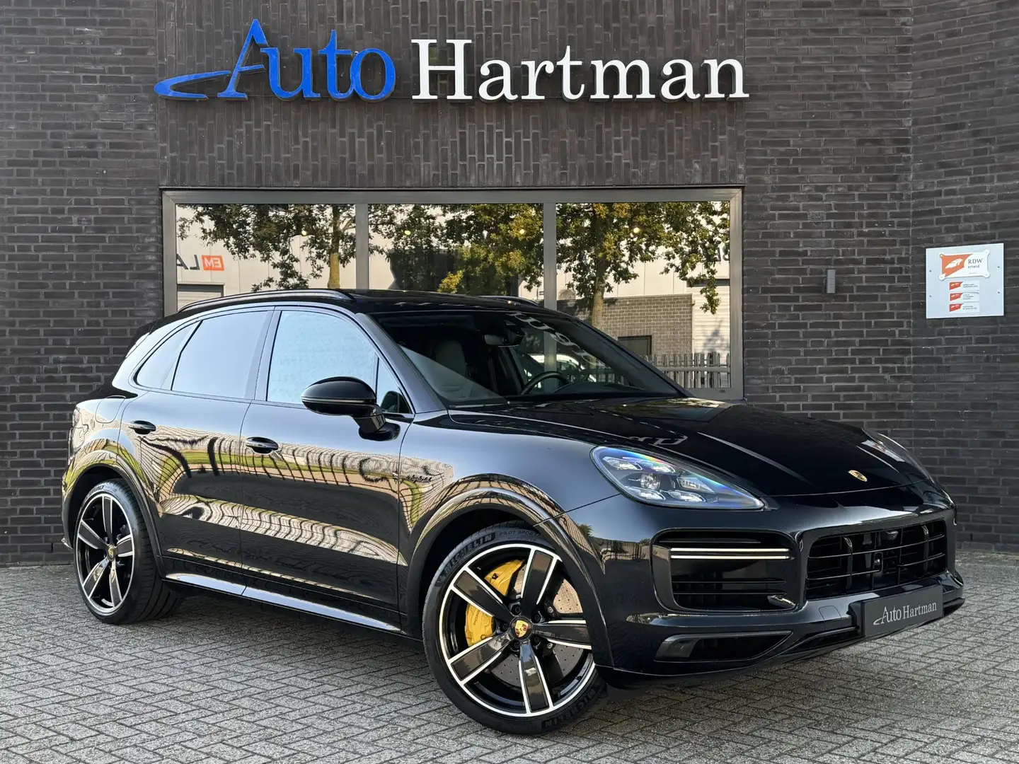 Porsche Cayenne 4.0 Turbo S E-Hybrid SportDesign | Carbon | Matrix Noir - 1