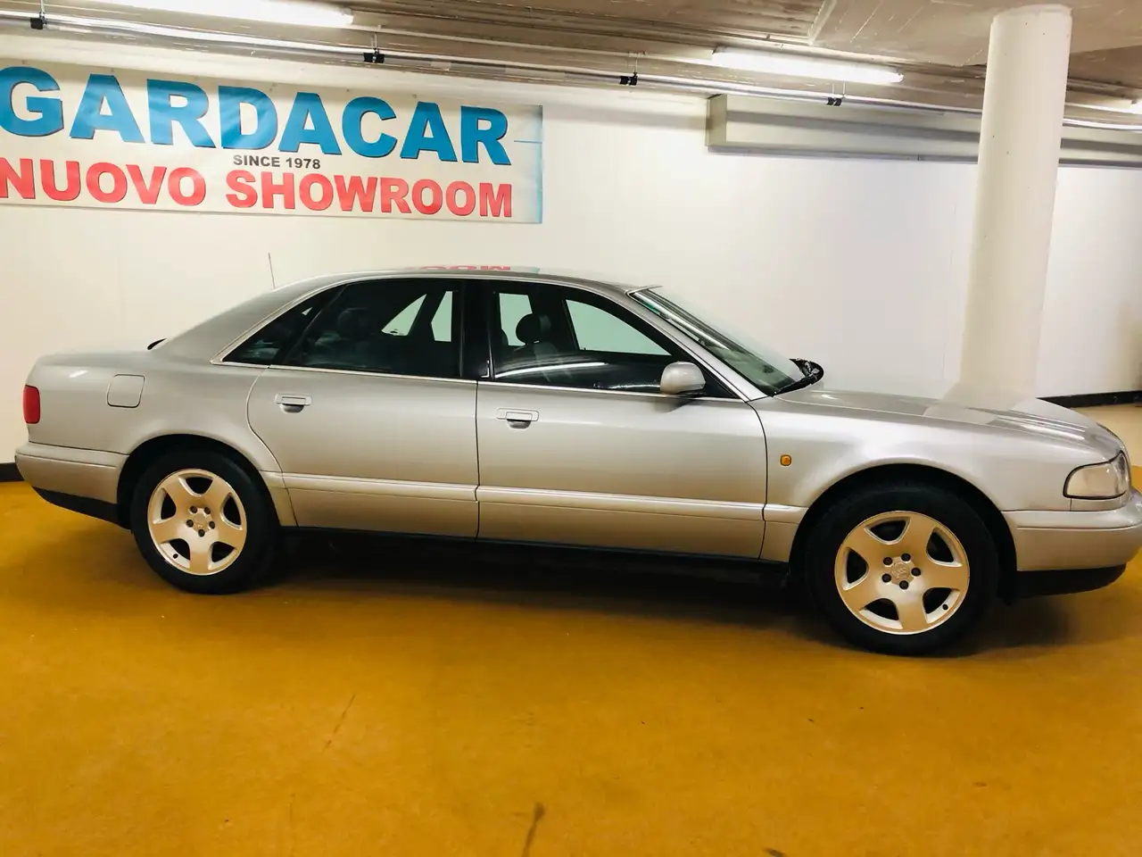 Audi A8 2.5 tdi quattro tiptronic, foto 3