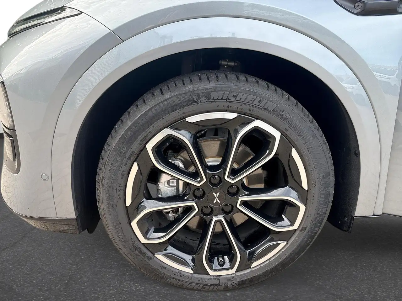 XPENG G6