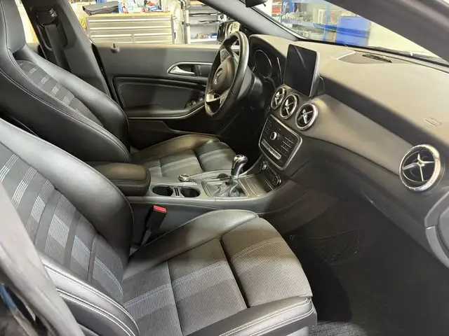 Mercedes-Benz Cla view 5