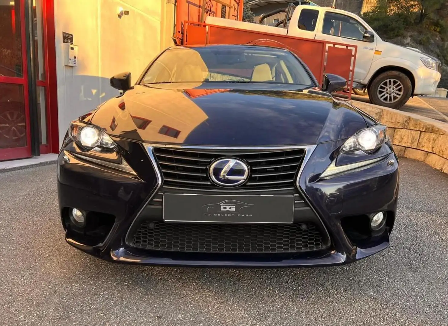 Lexus IS 300 300H PACK Синий - 2
