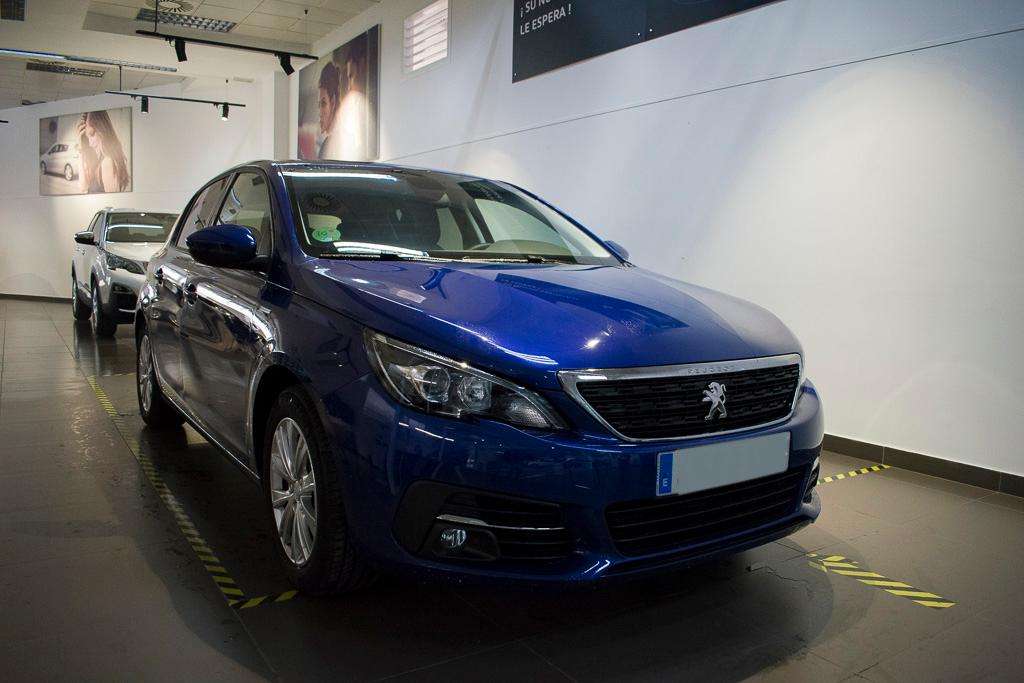 Peugeot 308 1.2 PureTech S&S Style 110 - foto 1