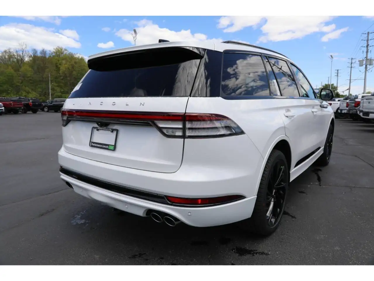Lincoln Aviator снимка Lincoln Aviator