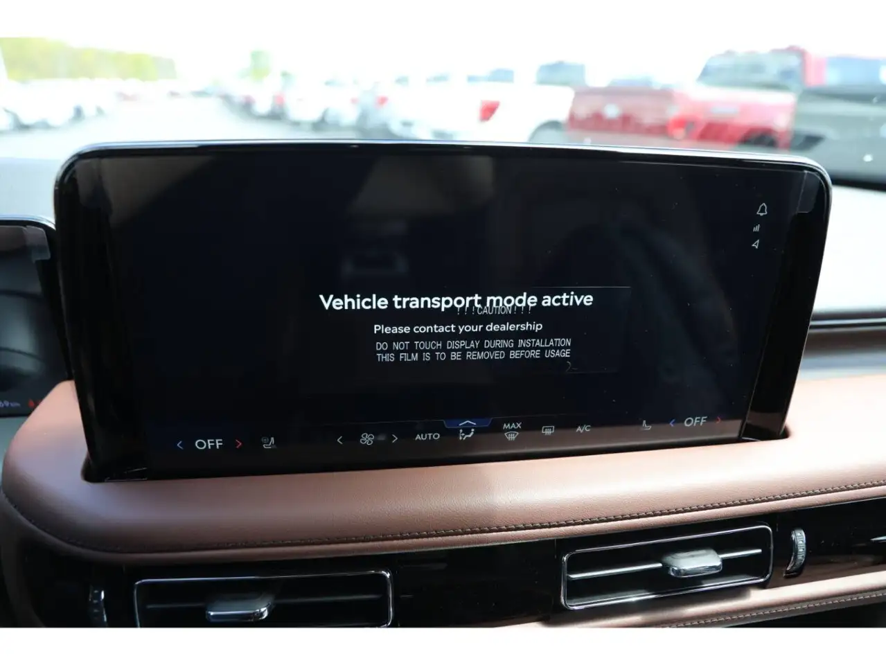 Lincoln Aviator снимка Lincoln Aviator