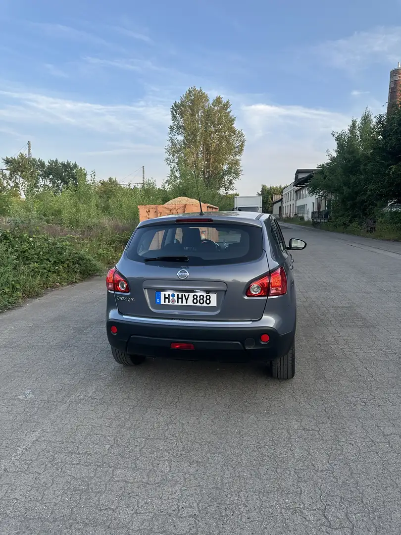 Nissan Qashqai 2.0 - 2