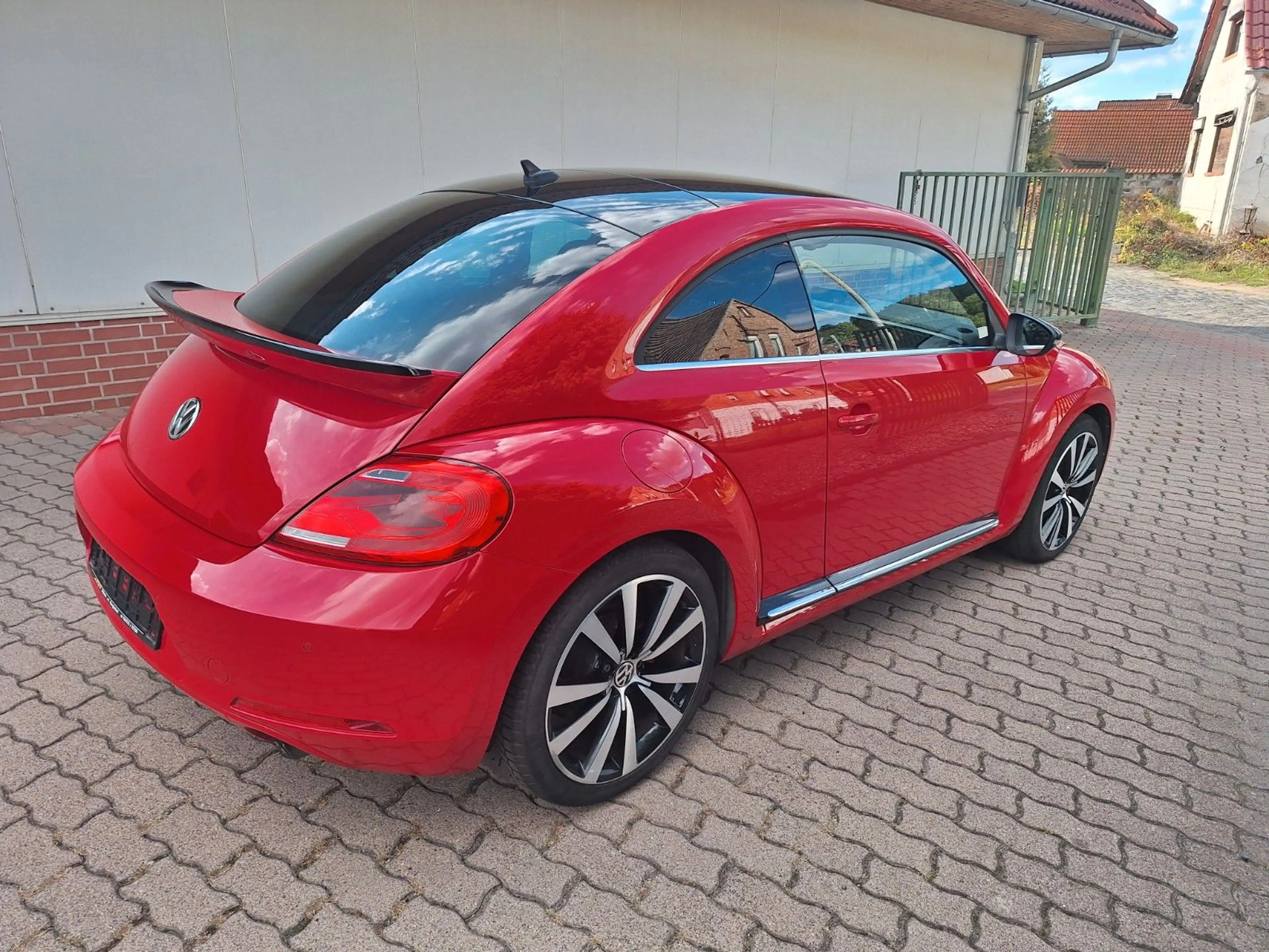 Volkswagen Beetle Lim. Exclusive Sport — photo 3