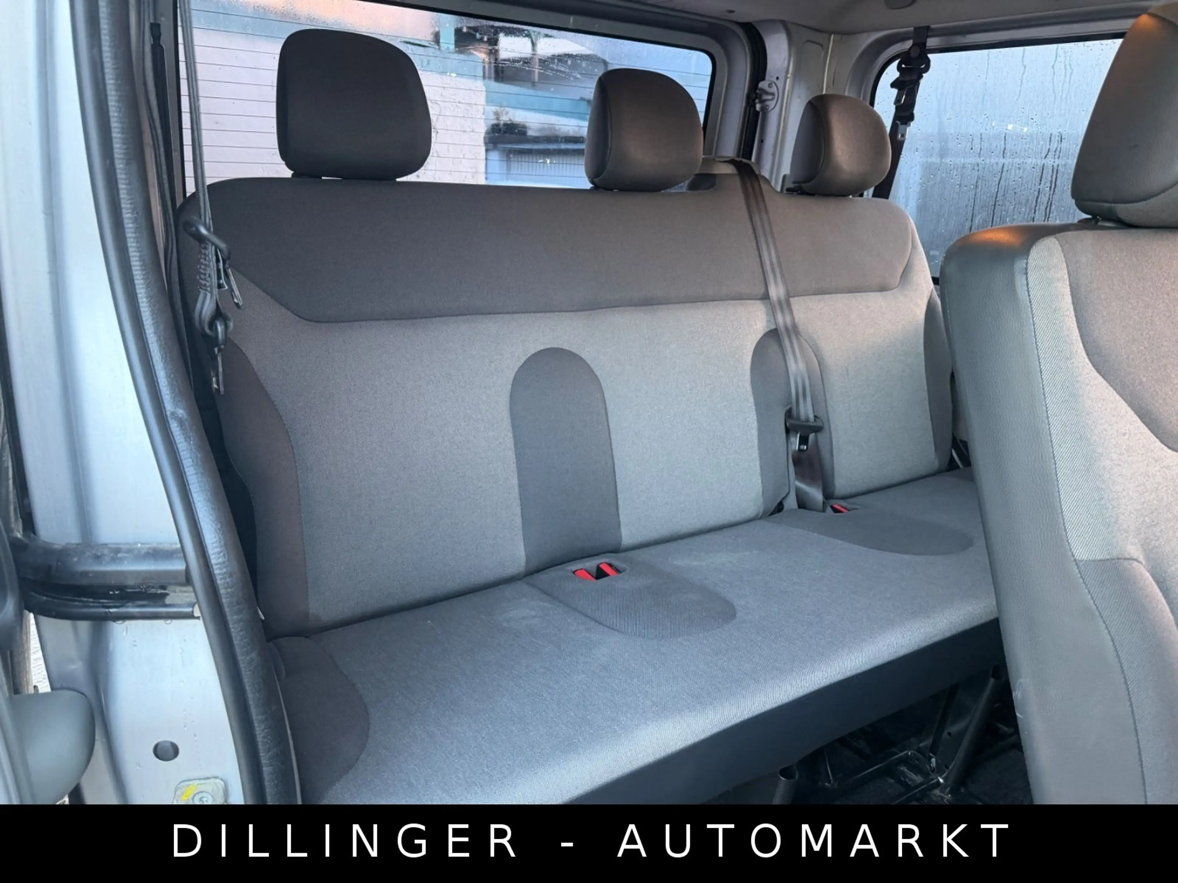 Renault Trafic 2.0 dCi Passenger 9-Sitzer KLIMA AHK Eur5 — photo 13
