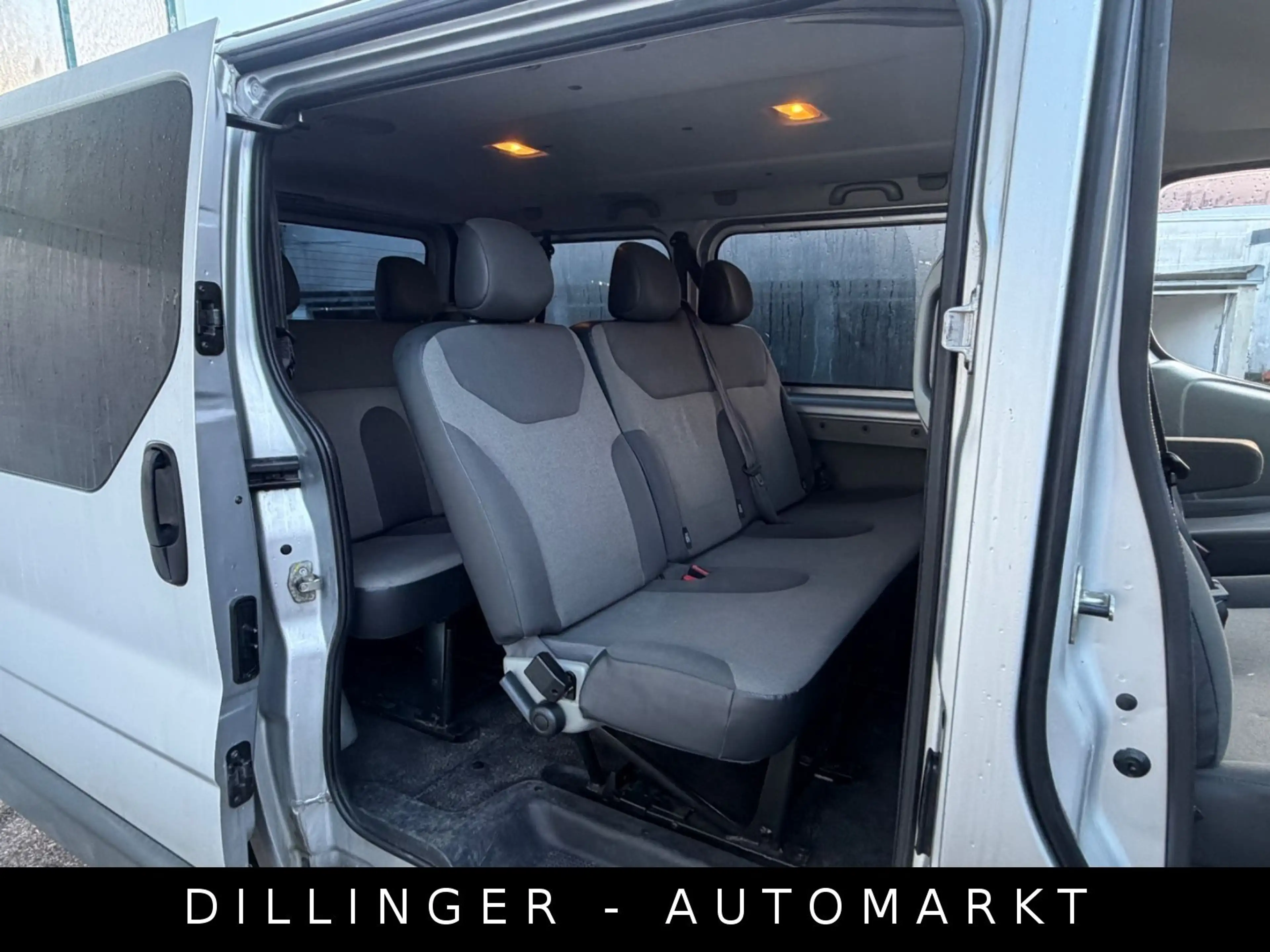 Renault Trafic 2.0 dCi Passenger 9-Sitzer KLIMA AHK Eur5 — photo 11