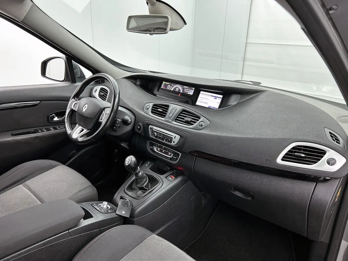 Renault Scenic 1.2 TCe Collection / Airco-ecc / Navi / Cruise-ctr Gris - 2