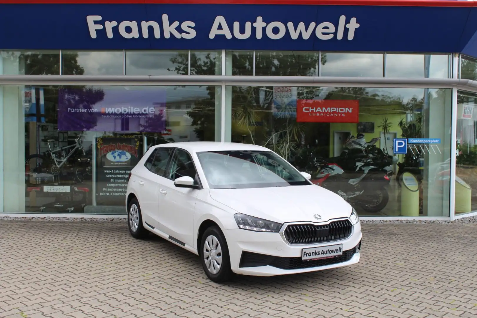 Skoda Fabia Active Weiß - 1
