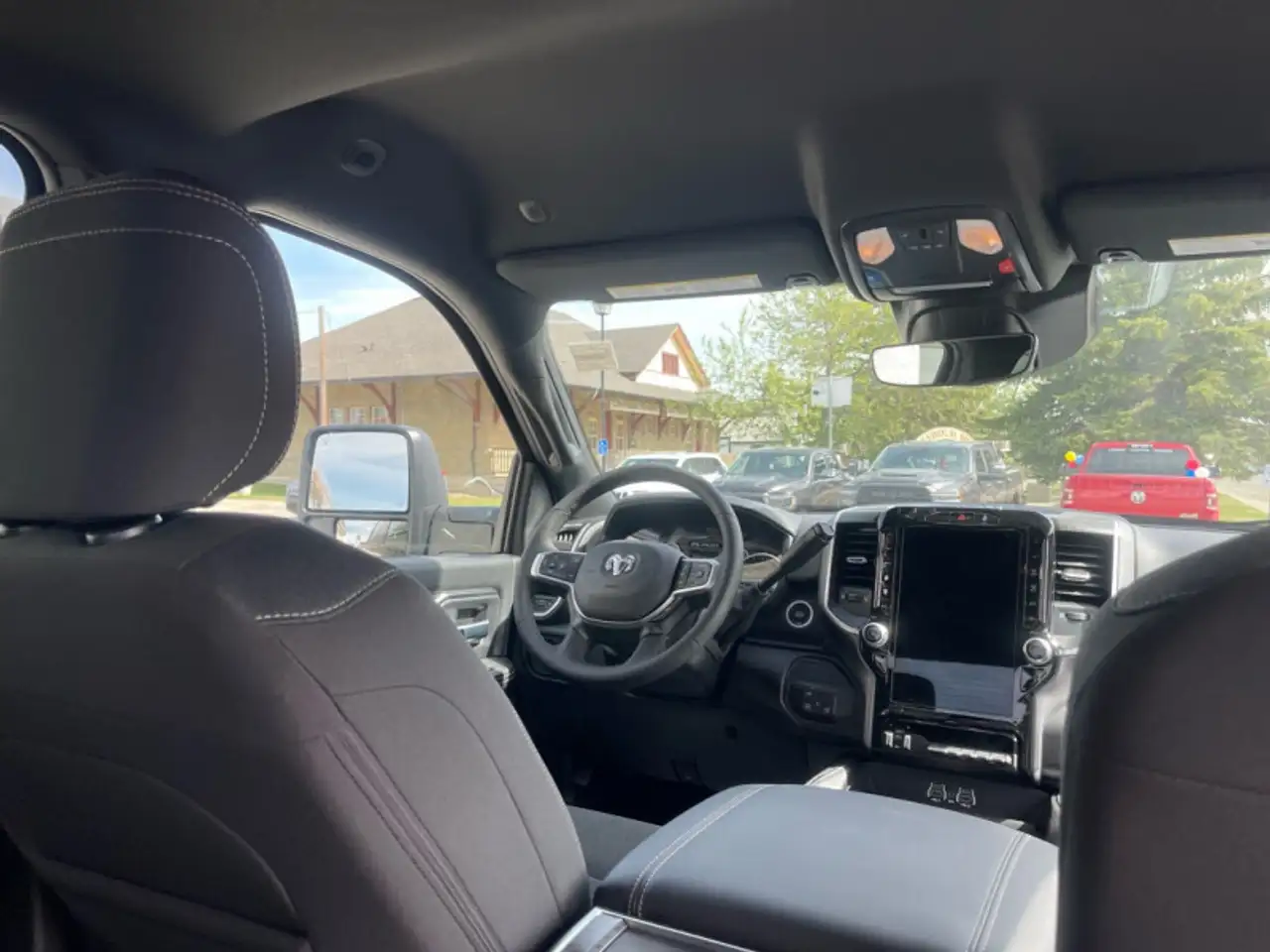 RAM 3500 снимка RAM 3500