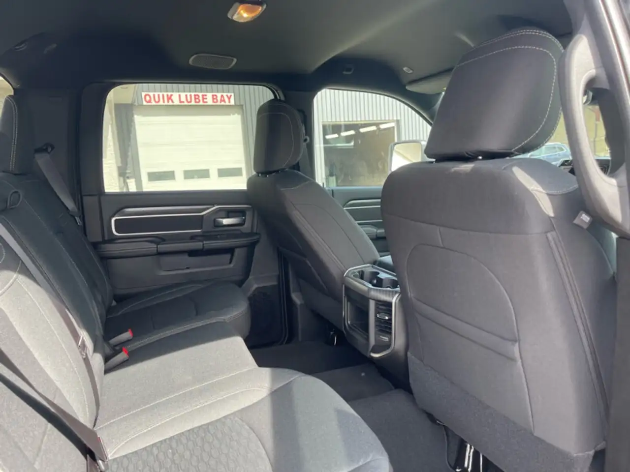 RAM 3500 снимка RAM 3500