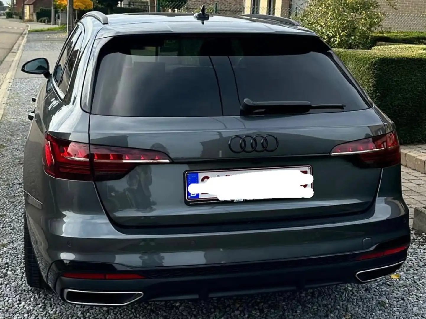 Audi A4 A4 Avant 35 TDI S tronic S line Grijs - 2