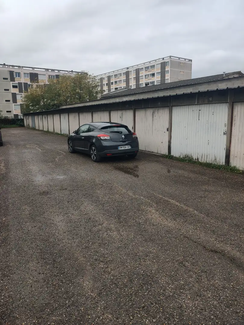 Renault Megane Mégane III Coupé dCi 130 FAP eco2 Bose Euro 5 - 1