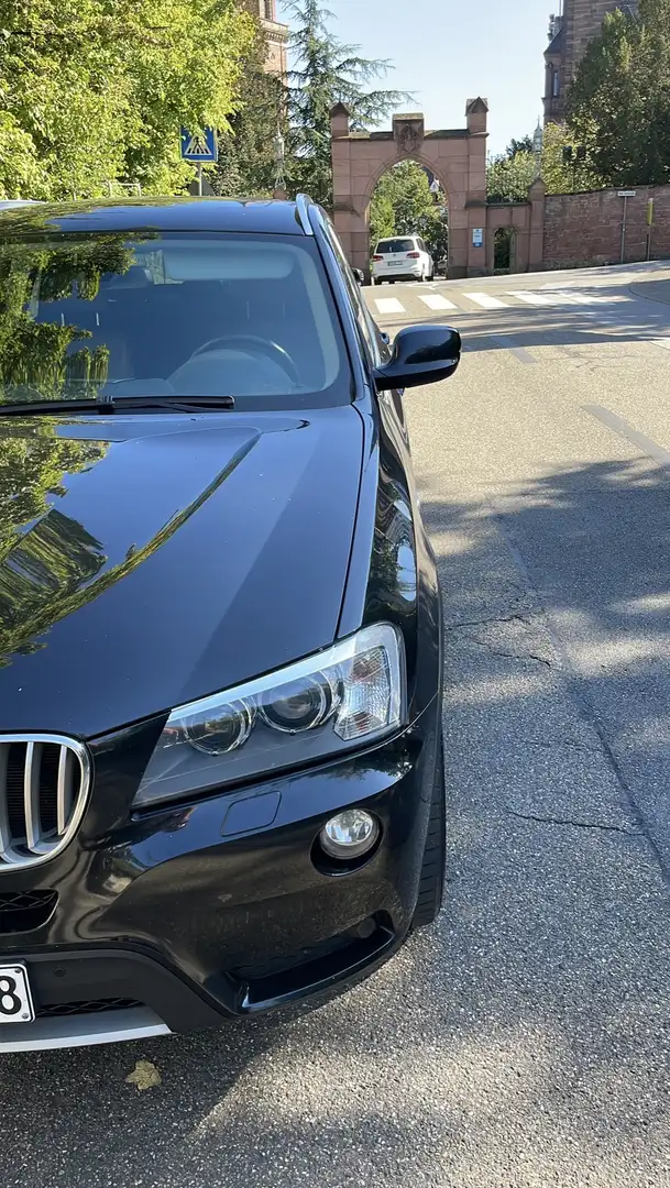 BMW X3 xDrive30d Aut. Panoramadach Vollleder Schwarz - 2