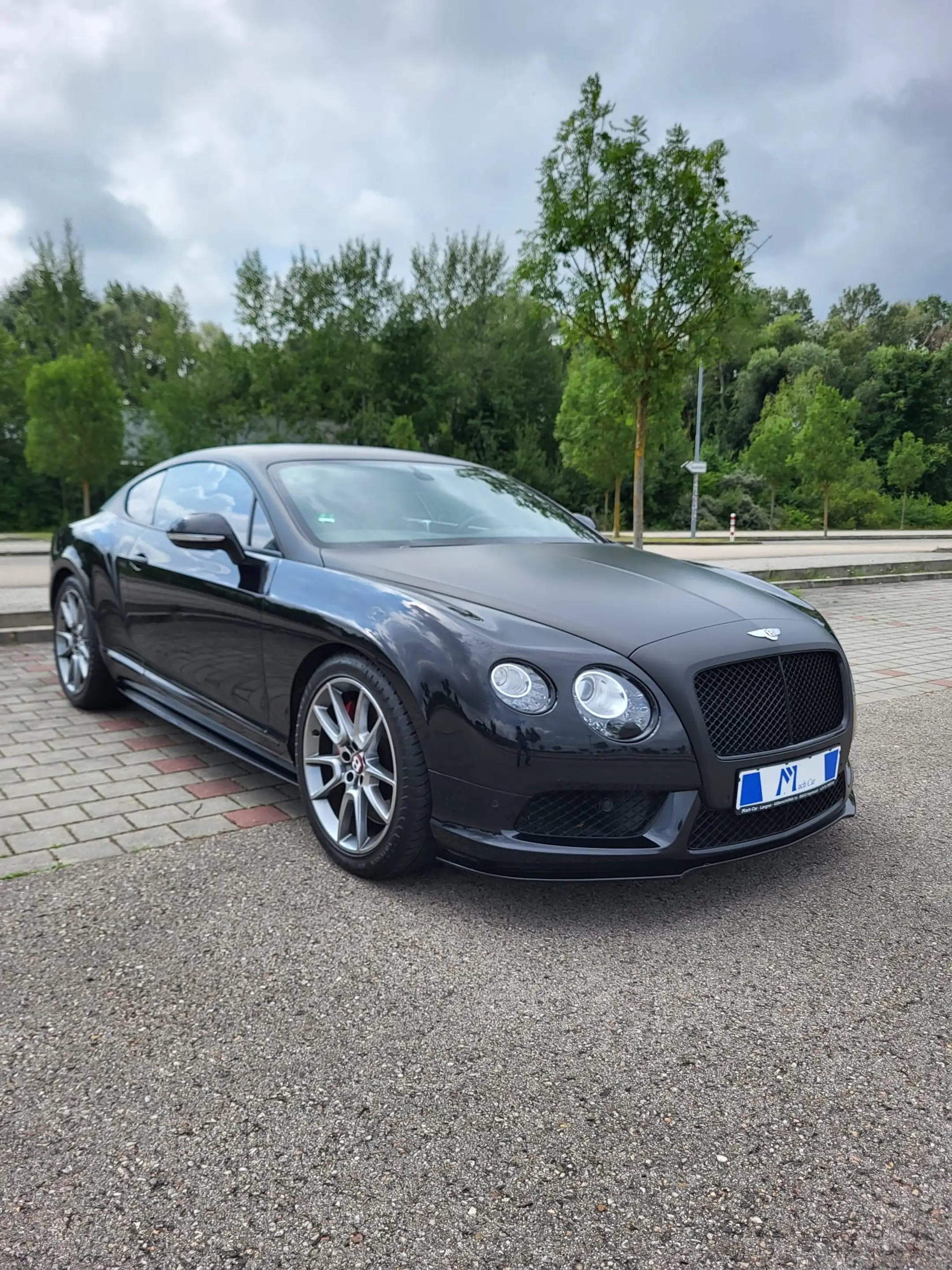 Bentley Continental GT V8 S*WENIG KM*SCHECKHEFT*I HAND*8X BEREIFT — photo 3