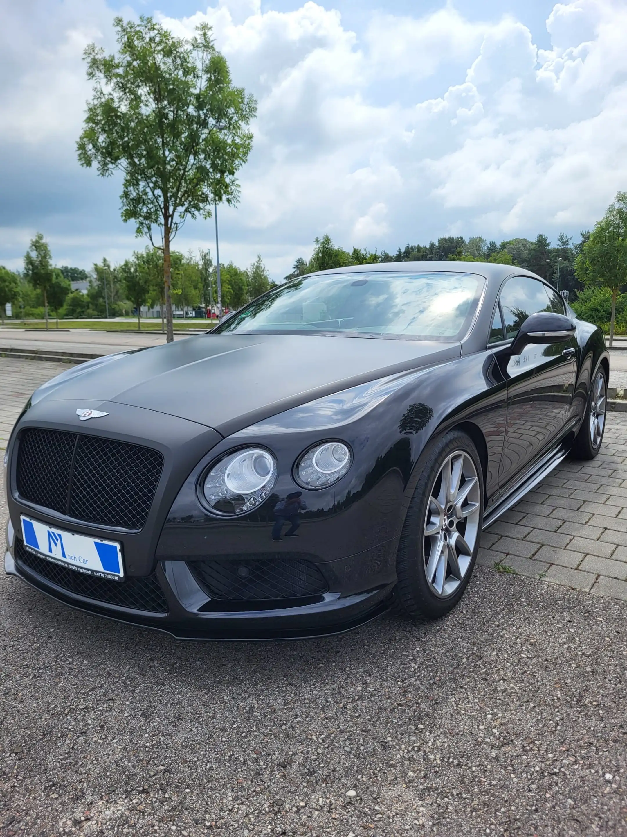 Bentley Continental GT V8 S*WENIG KM*SCHECKHEFT*I HAND*8X BEREIFT — photo 9