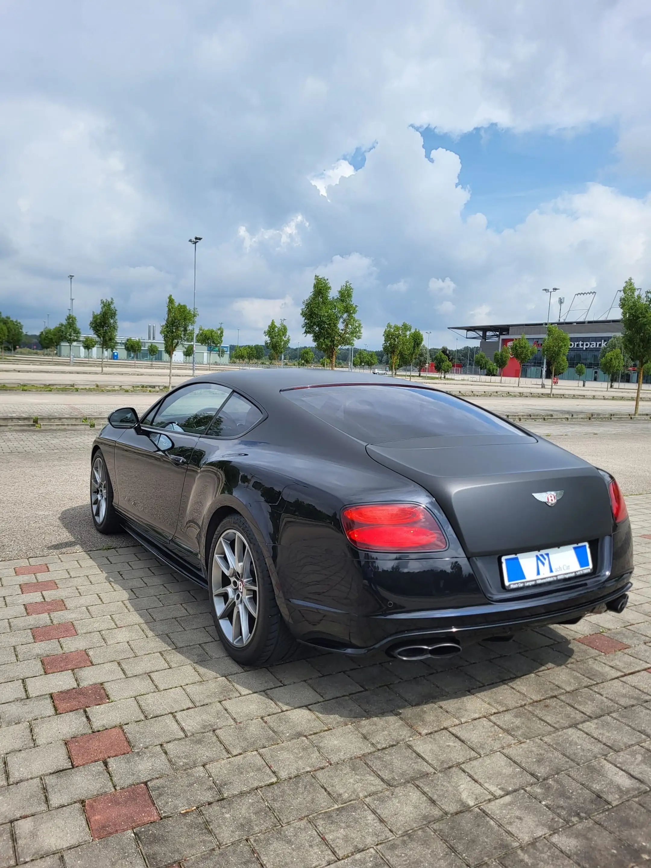 Bentley Continental GT V8 S*WENIG KM*SCHECKHEFT*I HAND*8X BEREIFT — photo 4