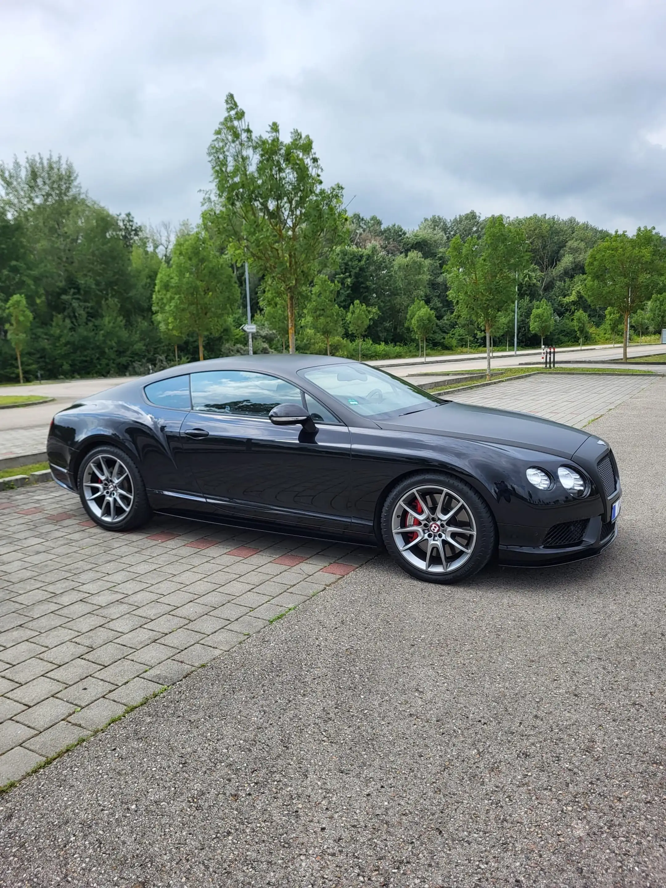 Bentley Continental GT V8 S*WENIG KM*SCHECKHEFT*I HAND*8X BEREIFT — photo 8