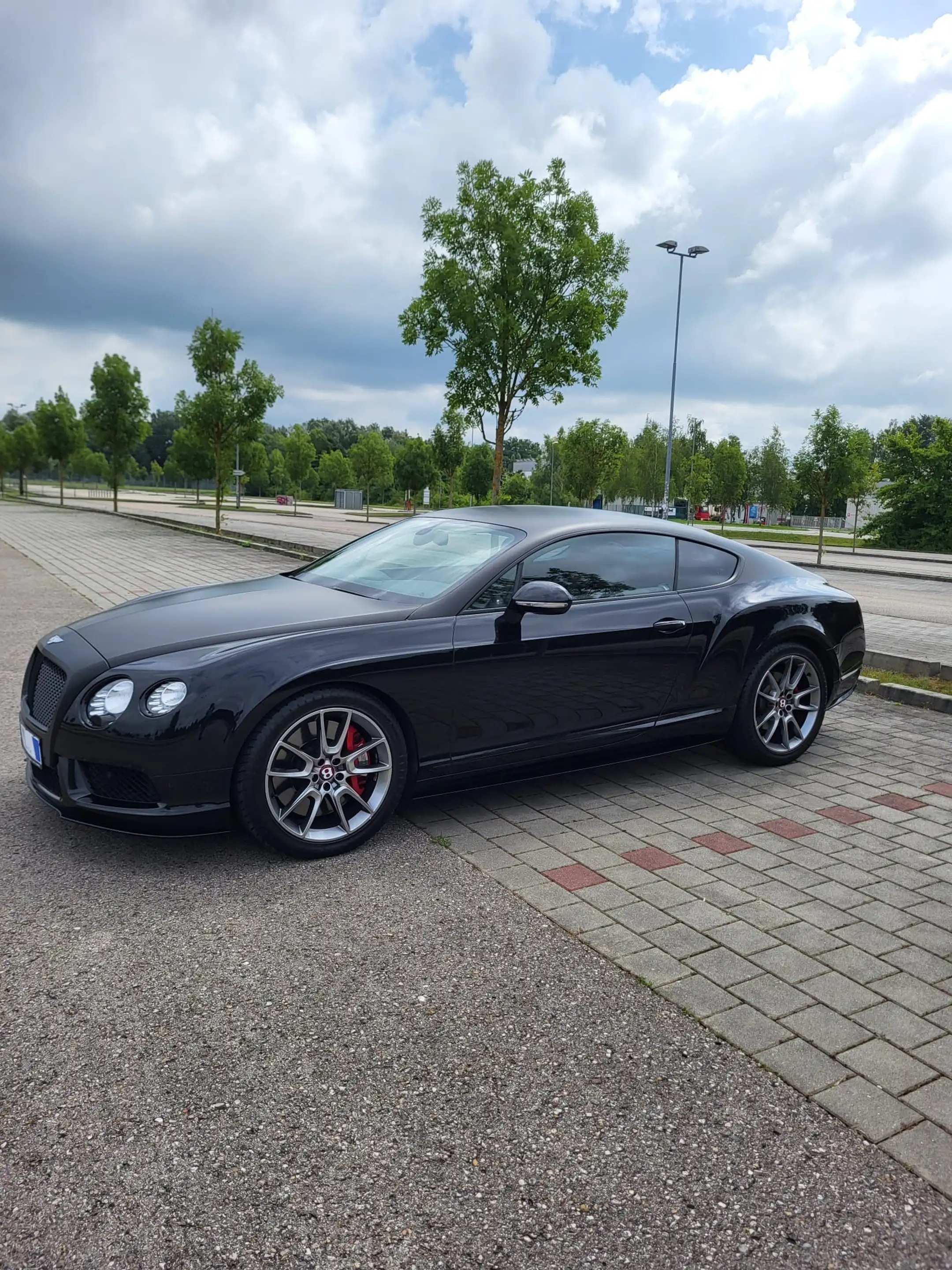 Bentley Continental GT V8 S*WENIG KM*SCHECKHEFT*I HAND*8X BEREIFT — photo 6