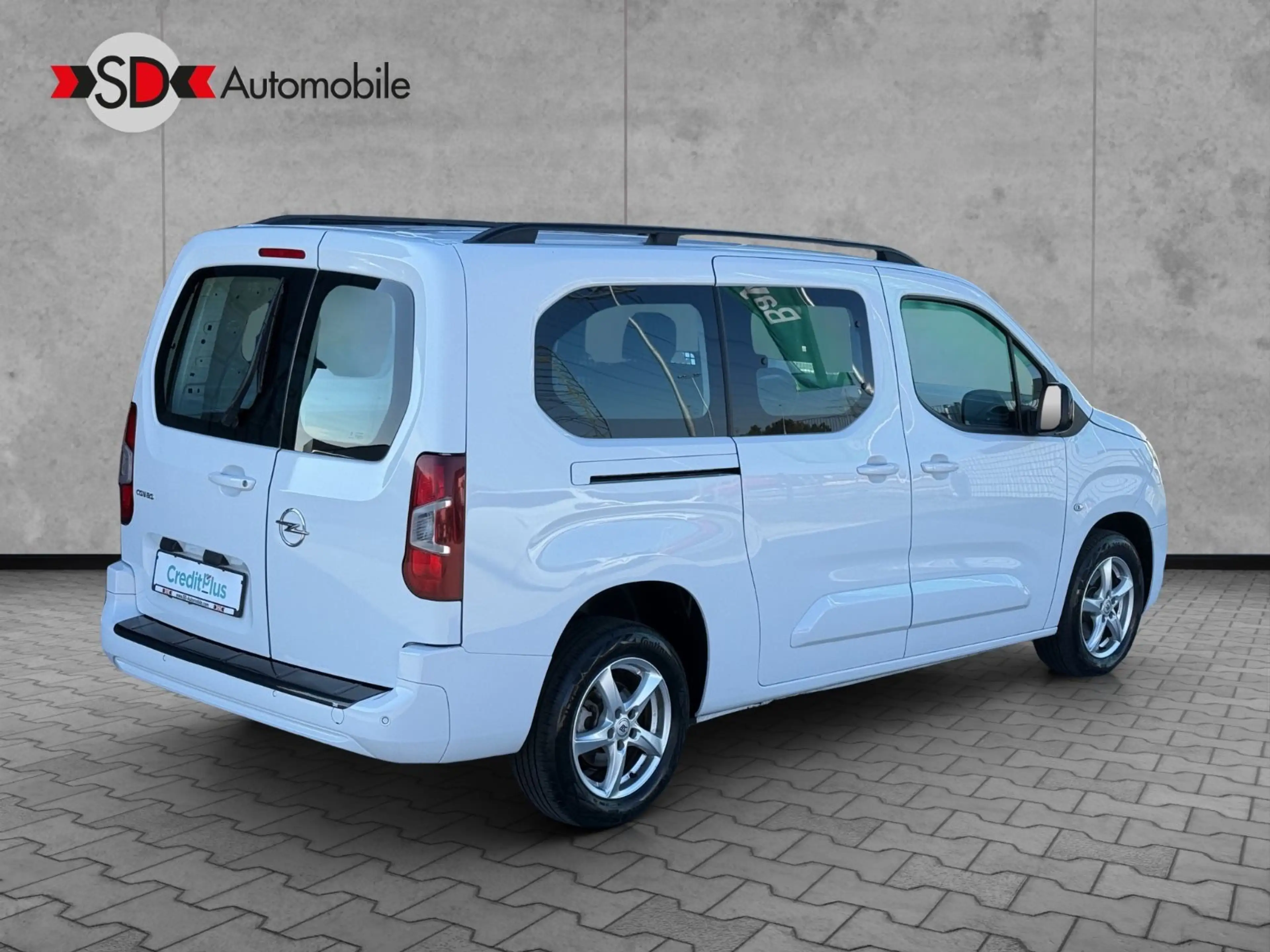Opel Combo E Cargo XL Doppelkabine LED Navi Edition — photo 3