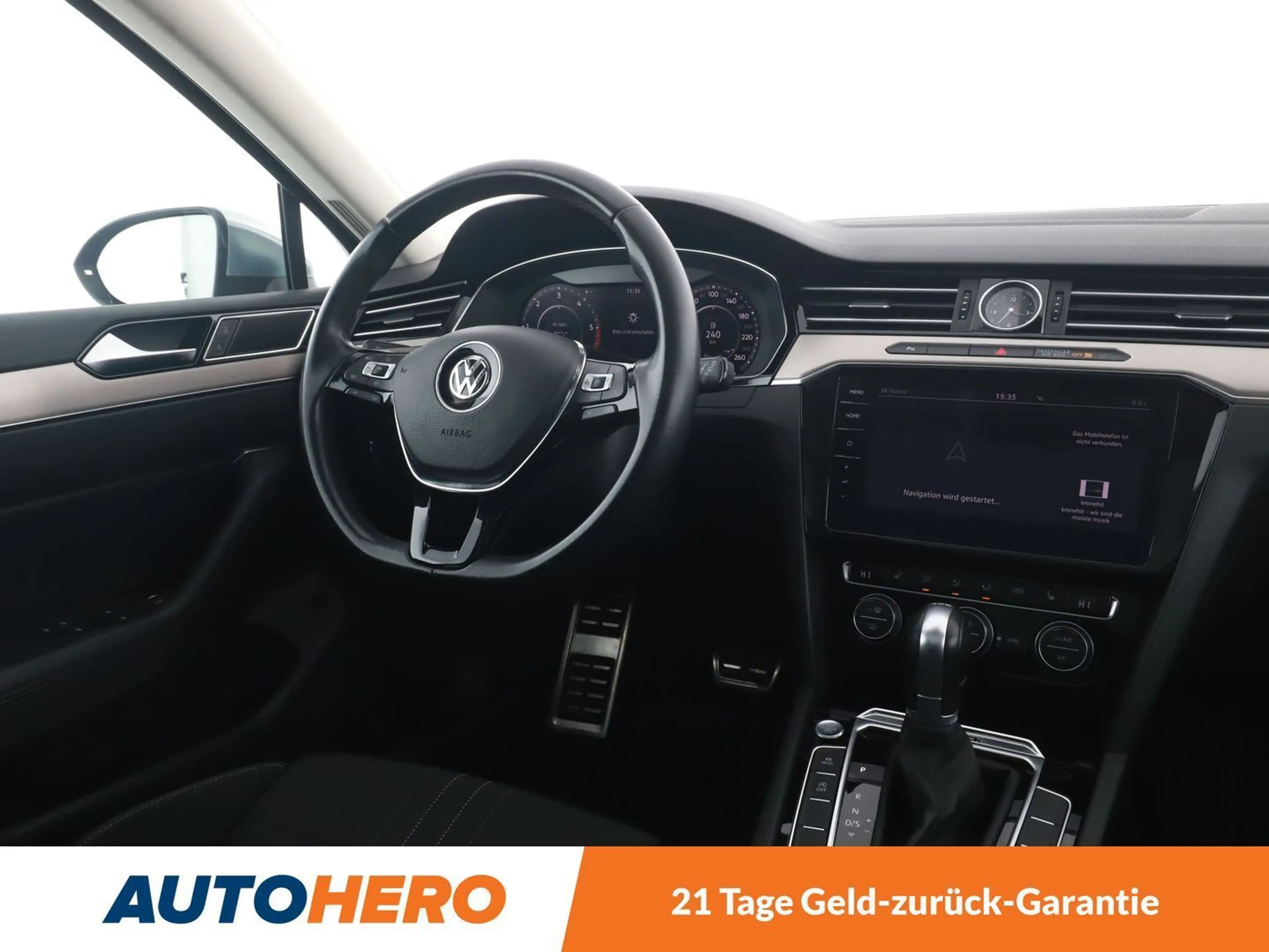 Volkswagen Passat Alltrack 2.0 TDI 4Motion BlueMotion Tech — photo 13