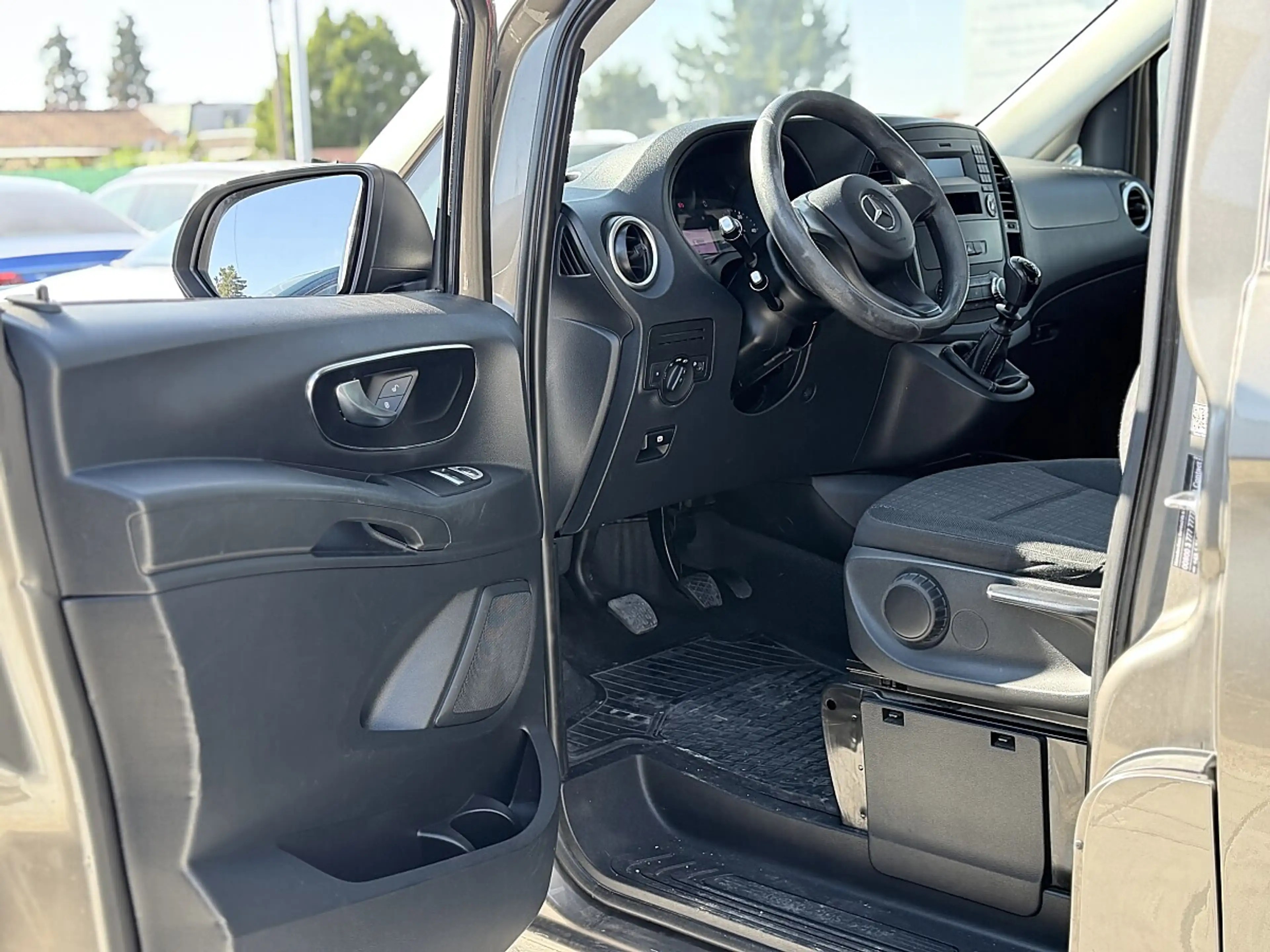 Mercedes-Benz Vito Tourer Pro 111 CDI lang — photo 9