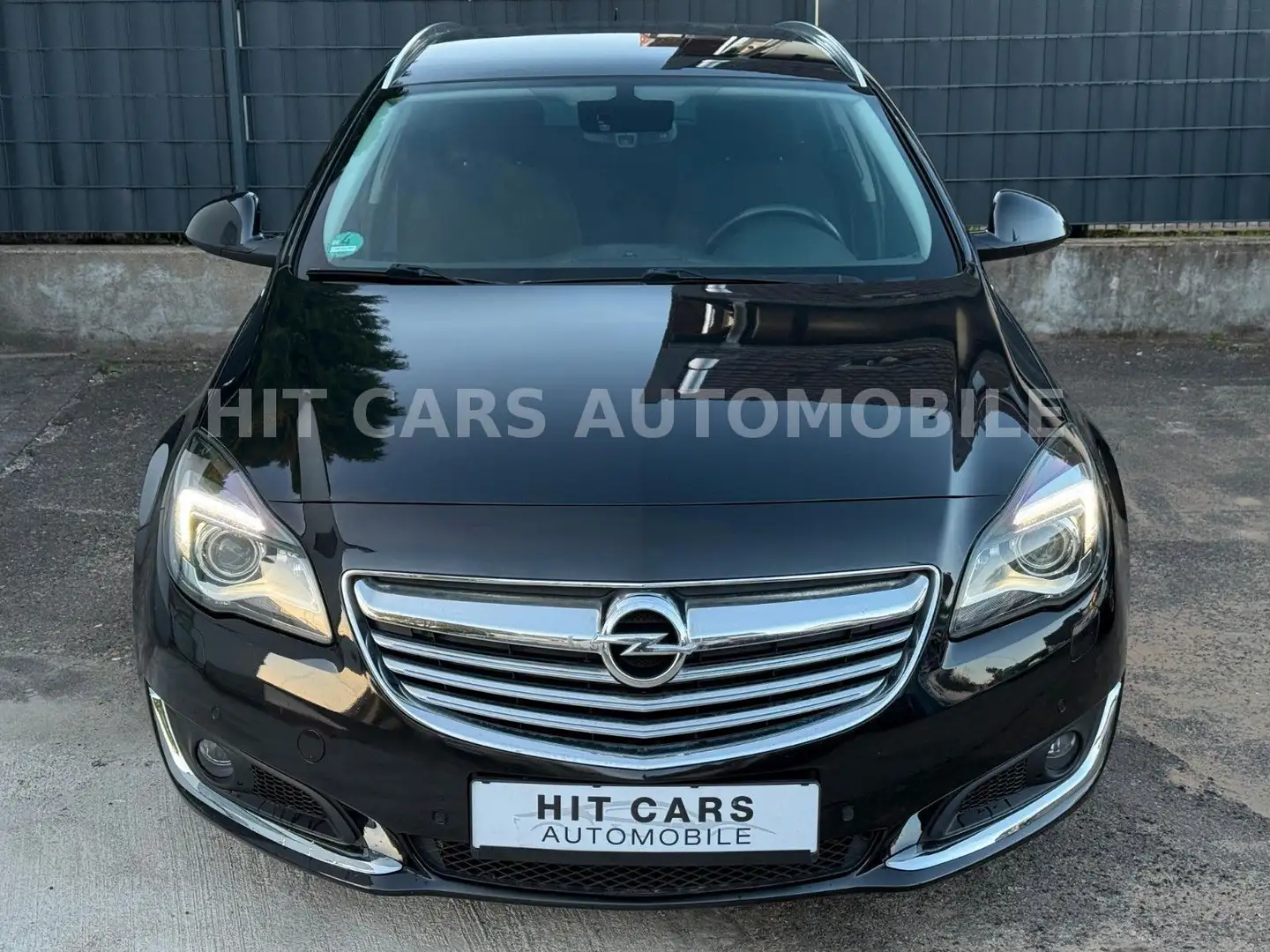 Opel Insignia A Sports Tourer Edition Negro - 2