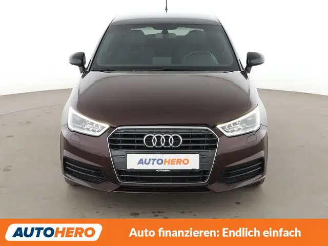 Audi A1 view 9
