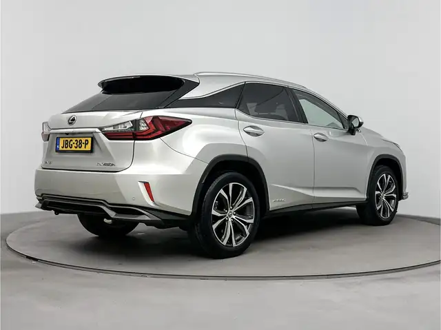 Lexus RX view 2