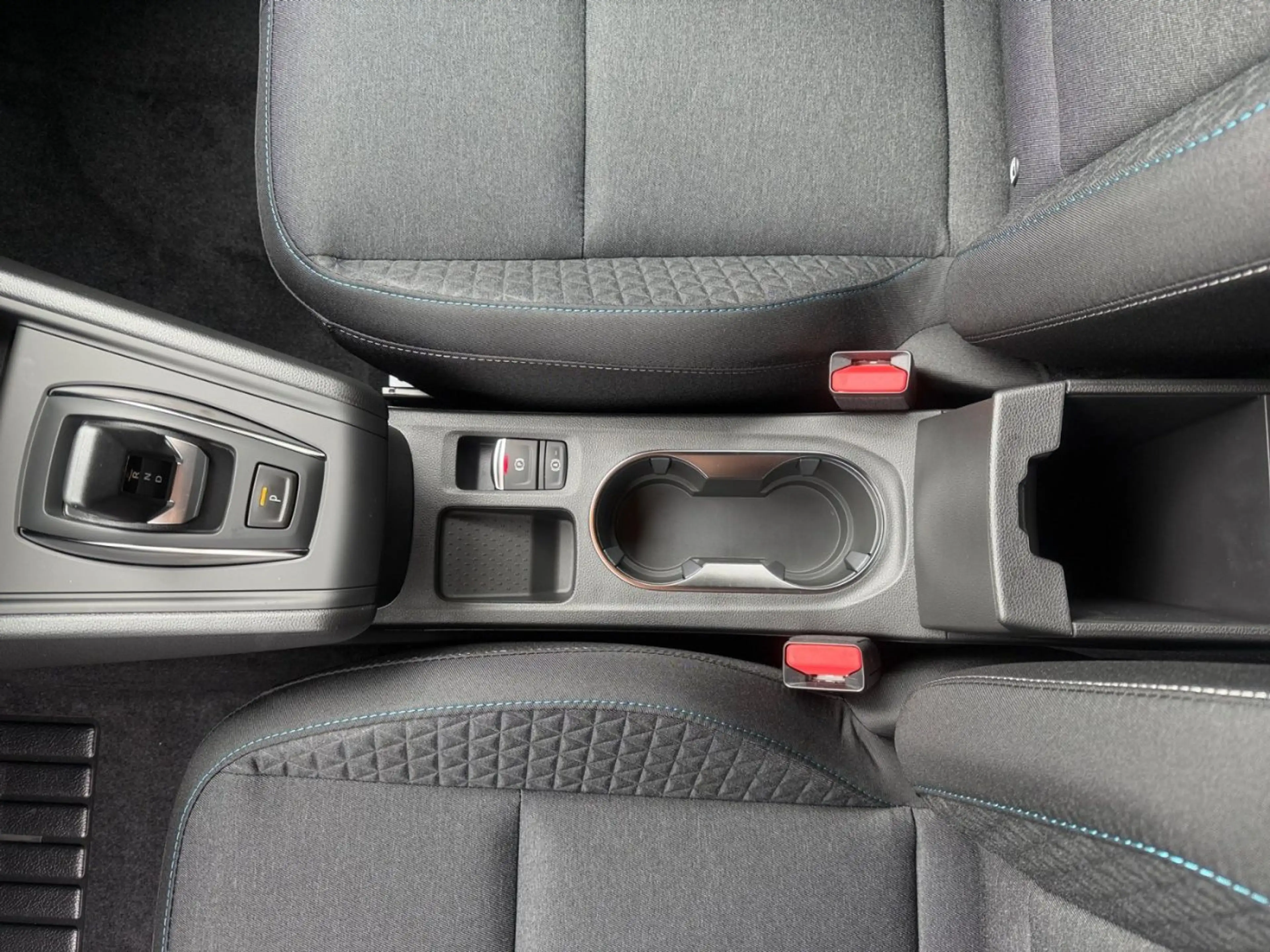 Mitsubishi Grandis Diamant Plus 1.3 Turbo 7DCT Sitzheizung — photo 18
