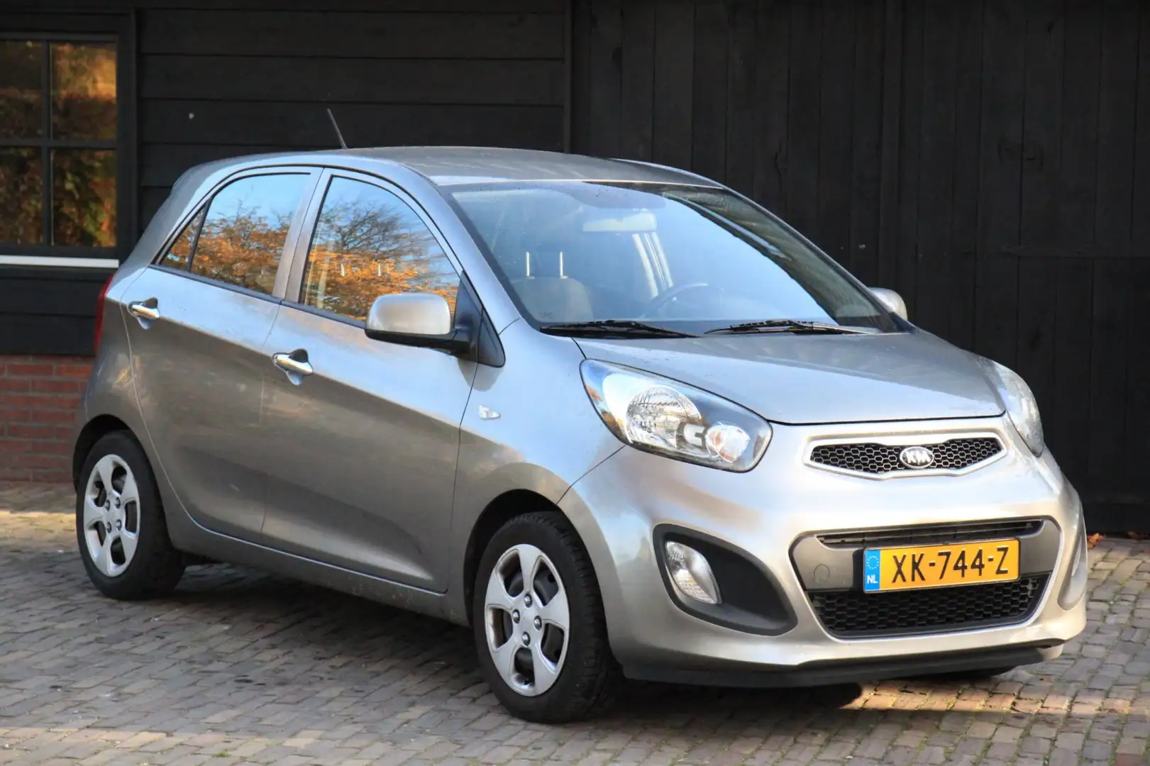 Kia Picanto 1.0 CVVT ComfortLine Airco/CD/Elek-Pakket/Apk 11-2 Gris - 1