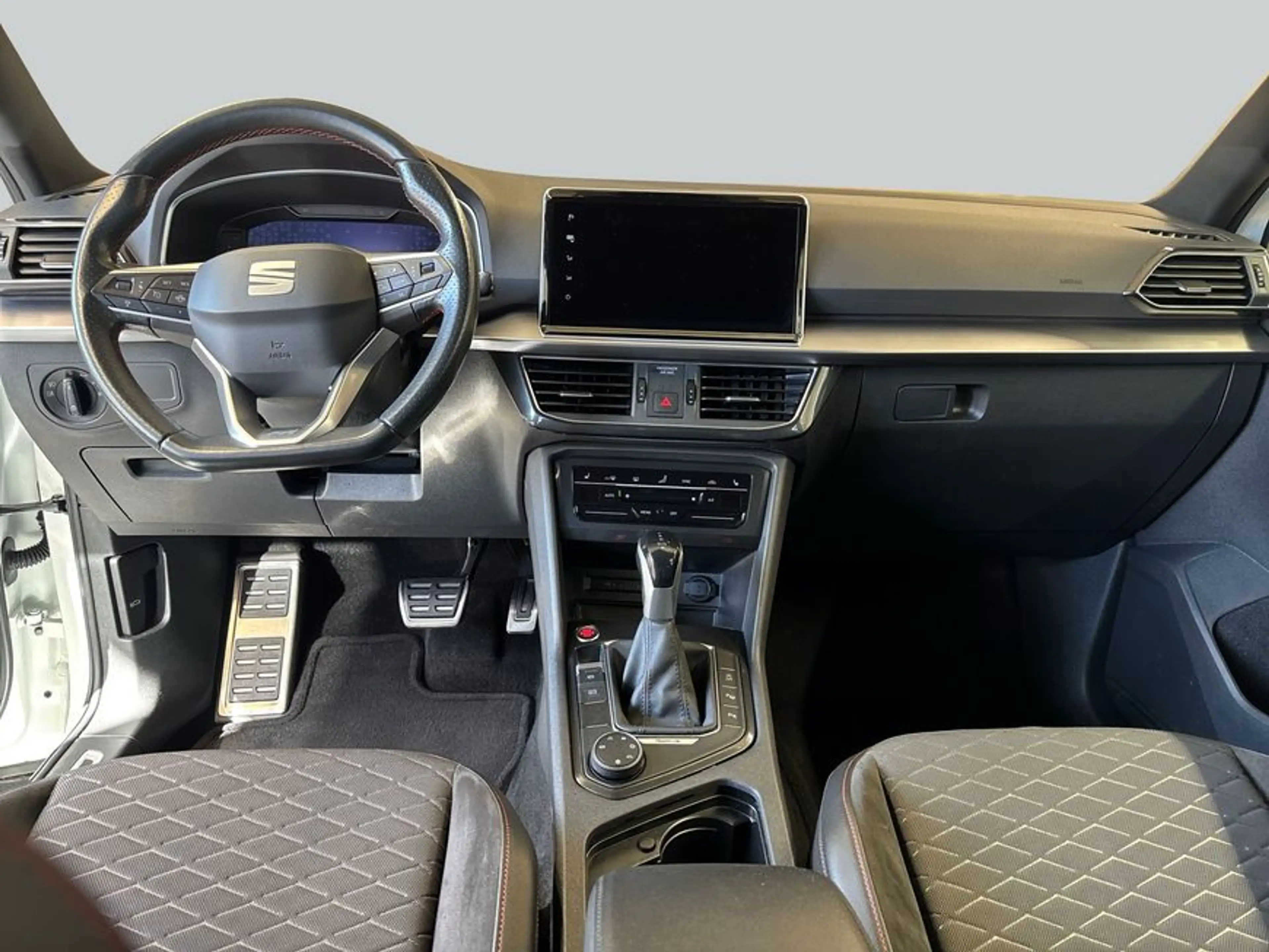 SEAT Tarraco 2.0 TSI 4Drive OPF DSG FR Business NAVI — photo 13